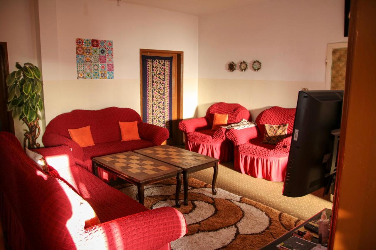 Petra Family House Bed & Breakfast Bagian luar foto