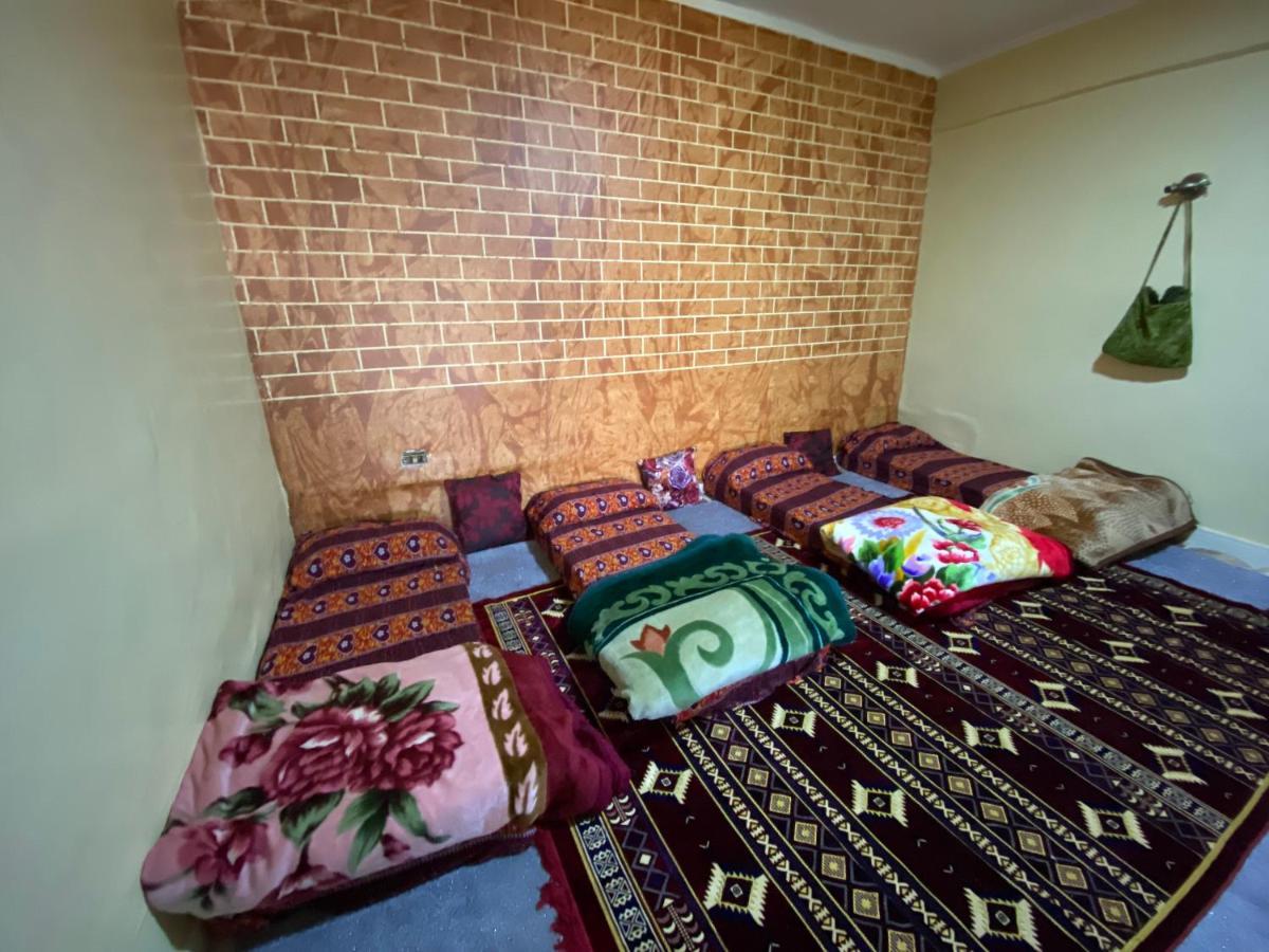 Petra Family House Bed & Breakfast Bagian luar foto